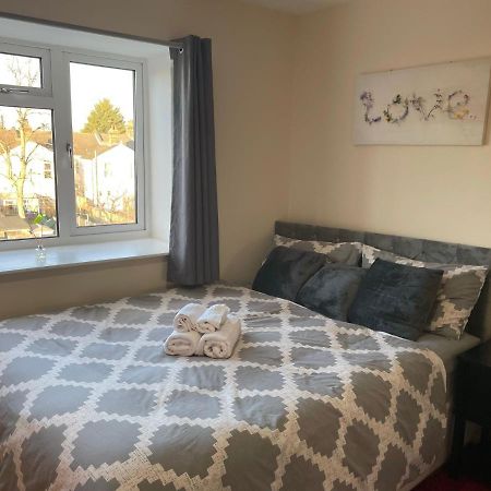 Nnk Air Bnb Enfield Εξωτερικό φωτογραφία